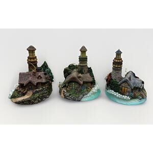 Thomas Kinkade Bradford Illuminated Lighthouse Ornaments Set of 3 - 7th Issue{B}